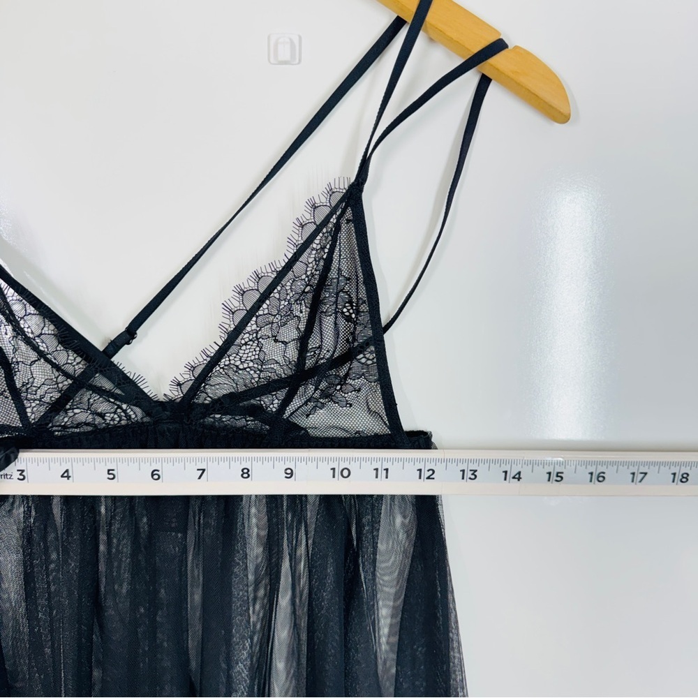 Victoria’s Secret Sheer Black Lace Babydoll Lingerie Chemise Strappy Back Small - Picture 5 of 7